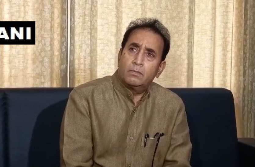 anil deshmukh महाराष्ट्रः गृह मंत्री अनिल देशमुख बोले, बालाकोट पुलवामा जैसी गोपनीय जानकारी अर्नब को कैसे पता चलीं?