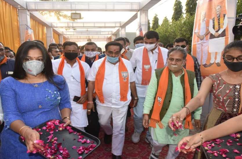 Ahmedabad News : निकाय चुनावों से पूर्व भाजपा ने कमर कसी Ahmedabad News : निकाय चुनावों से पूर्व भाजपा ने कमर कसी