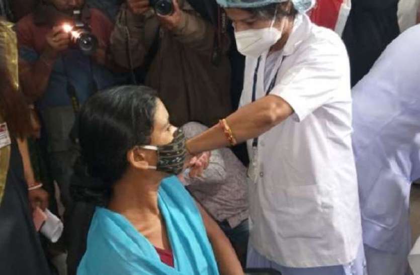 Corona Vaccination महज इतने मिनटों में लग जाती है Corona Vaccine, जानिए किन बातों का रखना होगा ध्यान