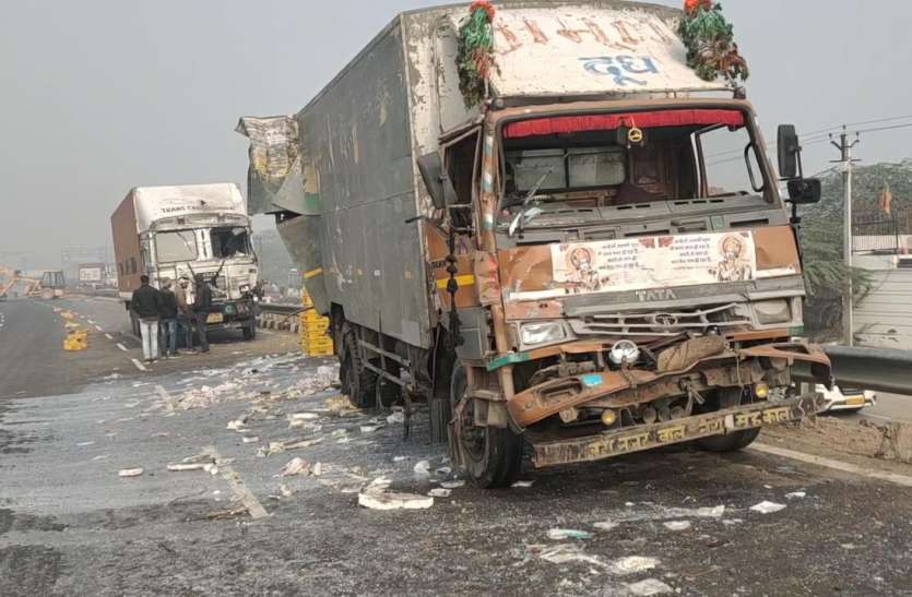 थाना छाता क्षेत्र में हाईवे पर छतिग्रस्त वाहन - फ़ोटो - पत्रिका न्यूज़ नेटवर्क कोहरे में भिड़े आधा दर्जन से अधिक वाहन , छः लोग घायल