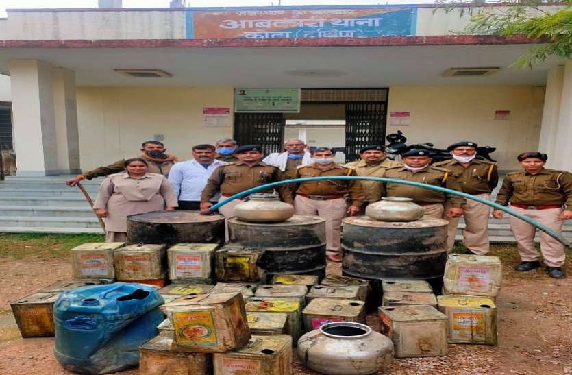 आखिर क्यों मैदान में उतरे 350 पुलिस के जवान, 15 सीआई... आखिर क्यों मैदान में उतरे 350 पुलिस के जवान, 15 सीआई...