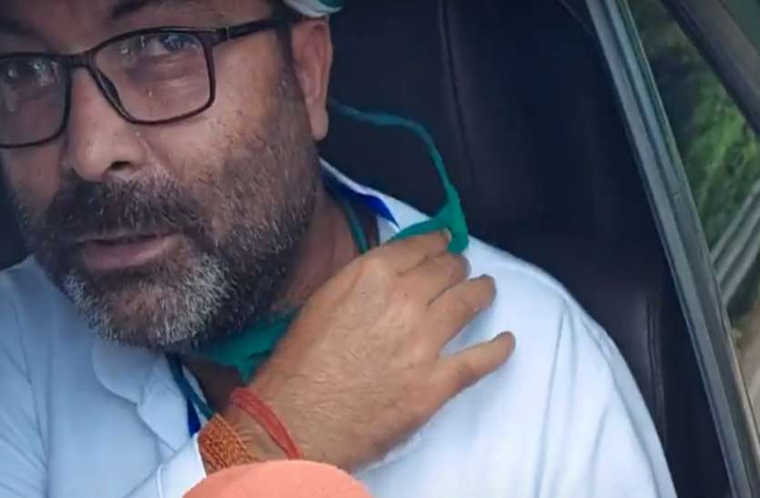भाजपा सरकार न रोटी देती न रोजगार, इस निकम्मी सरकार को बदलेंगे : अजय कुमार लल्लू भाजपा सरकार न रोटी देती न रोजगार, इस निकम्मी सरकार को बदलेंगे : अजय कुमार लल्लू