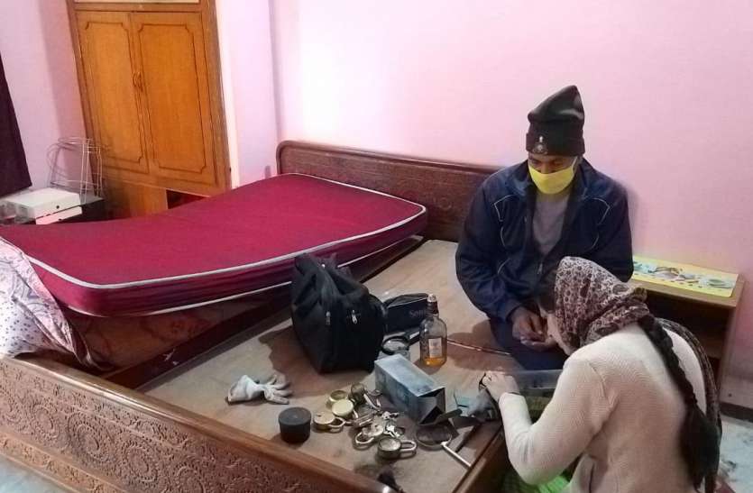 एक रात में तीन घरों के ताले तोड़े रिटायर डिप्टी कमिश्नर परिवहन के सूने घर से उड़ाई संपत्ति