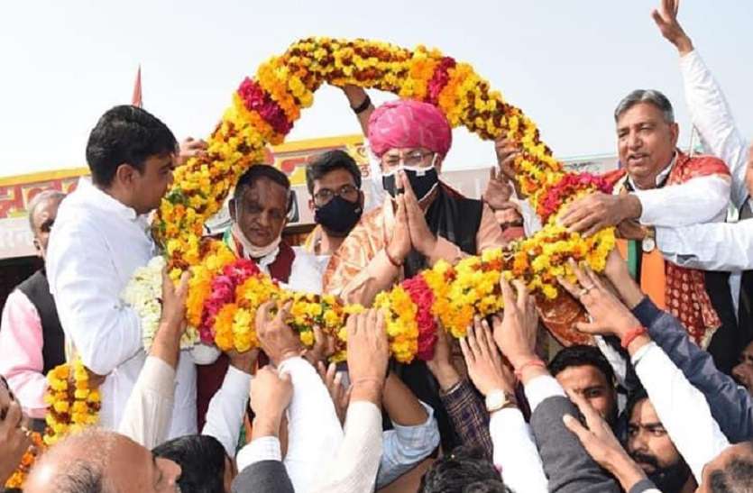 Satish Poonia Rajsamand Bhilwara visit for bye-election Satish Poonia : सुजानगढ़ के बाद अब राजसमंद-सहाड़ा की बारी, कार्यकर्ताओं को 'री-चार्ज' करेंगे प्रदेश अध्यक्ष