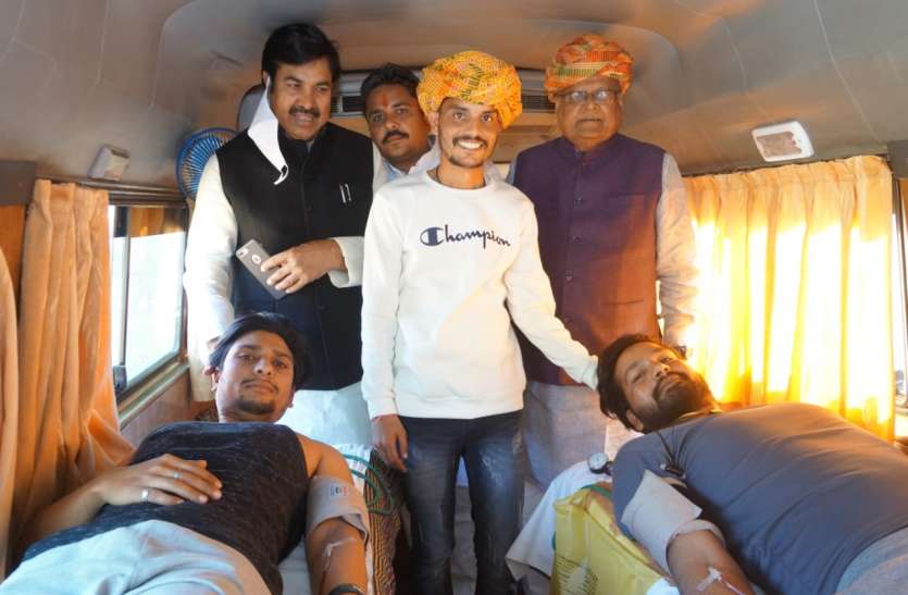 रक्तदान शिविर आयोजित करना पुनीत कार्य : सराफ रक्तदान शिविर आयोजित करना पुनीत कार्य : सराफ