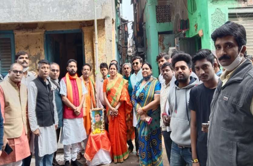 NETAJI SUBHASHCHANDRA BOSE JAYANTI-कहीं बांटी बच्चों को मिठाई तो कहीं रोगियों को बांटे फल NETAJI SUBHASHCHANDRA BOSE JAYANTI-कहीं बांटी बच्चों को मिठाई तो कहीं रोगियों को बांटे फल