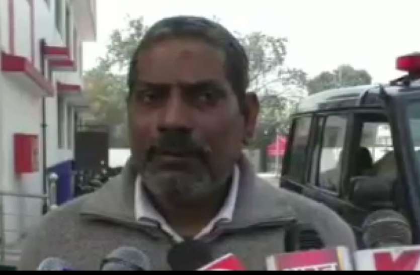 एक करोड़ से ज्यादा बकाया वसूली के लिए व्यापारी का अपहरण, पुलिस ने किया बरामद एक करोड़ से ज्यादा बकाया वसूली के लिए व्यापारी का अपहरण, पुलिस ने किया बरामद