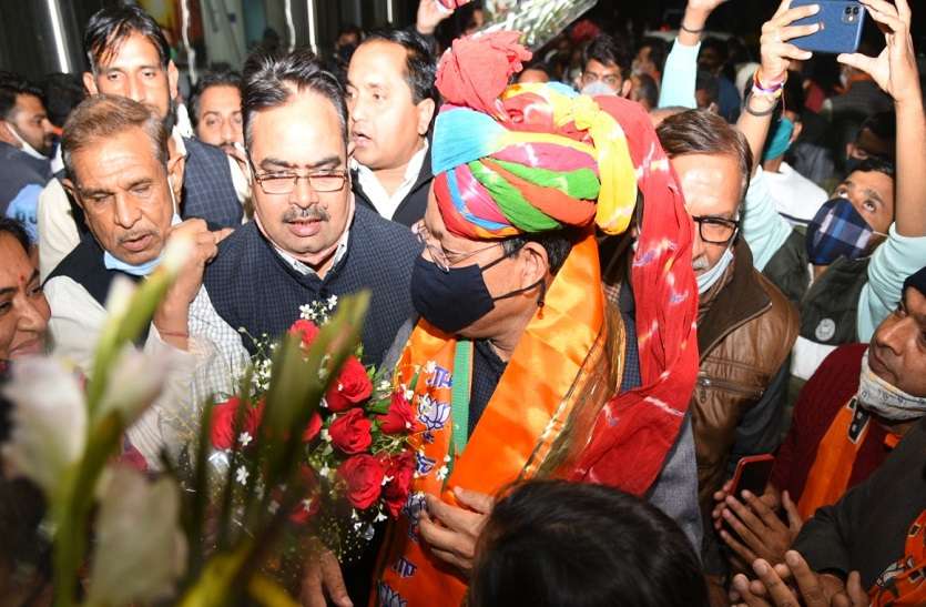 arun singh rajasthan jaipur राजस्थान: गुटबाजी की अटकलों के बीच एकजुटता का संदेश देगा BJP कोर ग्रुप, जयपुर में लगा ‘दिग्गज’ का जमावड़ा