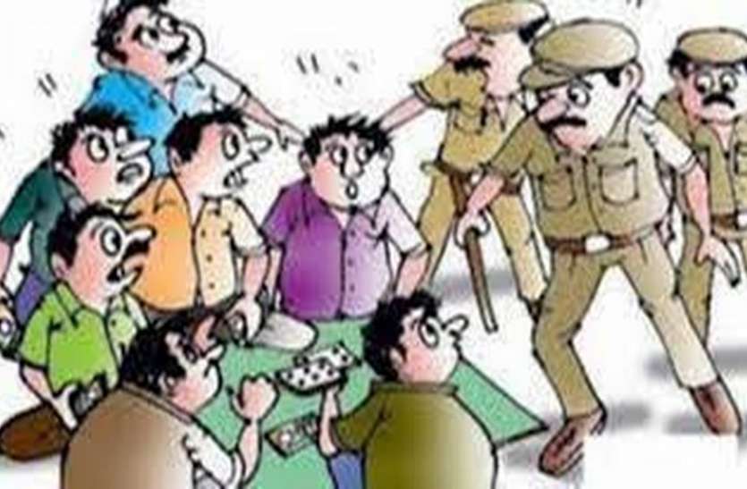 काजीपुरा में वरली मटका व जुए के बड़े अड्डे पर छापा काजीपुरा में वरली मटका व जुए के बड़े अड्डे पर छापा