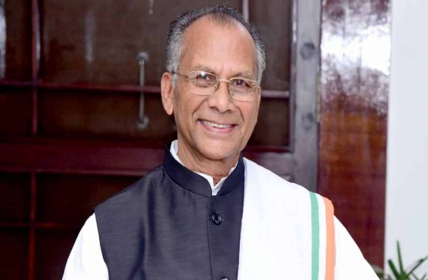 Tamradhwaj Sahu.jpg गृहमंत्री ताम्रध्वज साहू बने गुजरात स्थानीय चुनाव के सीनियर ऑब्जर्वर