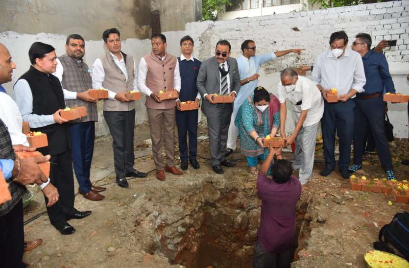 भविष्य एवं प्रतिभा को संवारने का मिशन भविष्य एवं प्रतिभा को संवारने का मिशन