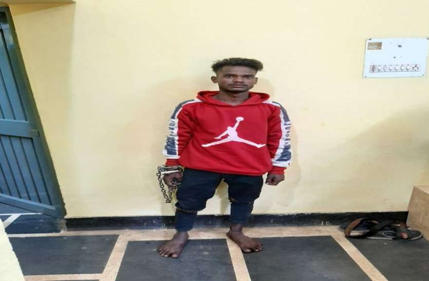 killer.jpg युवती की हत्या फिर बेटी को रेलवे ट्रैक में लिटा कर देखता रहा मौत का तमाशा