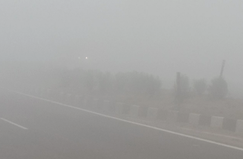 गलन और सर्द हवाओं ने ठिठुराया,माउंट आबू माइनस 4 डिग्री सेल्सियस गलन और सर्द हवाओं ने ठिठुराया,माउंट आबू माइनस 4 डिग्री सेल्सियस