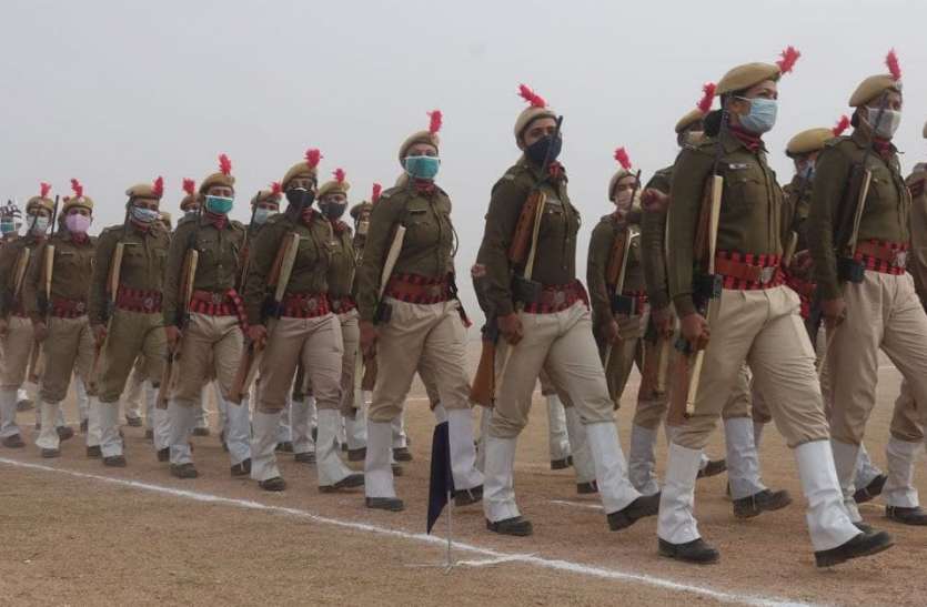 गणतंत्र दिवस समारोह में पहली बार परेड में होगी महिला प्लाटून गणतंत्र दिवस समारोह में पहली बार परेड में होगी महिला प्लाटून