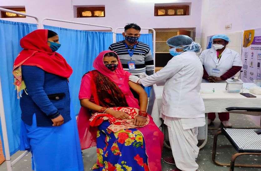 राजस्थान में यहां शत प्रतिशत कोरोना टीकाकरण, आज 15 सेंटर पर वैक्सीनेशन राजस्थान में यहां शत प्रतिशत कोरोना टीकाकरण, आज 15 सेंटर पर वैक्सीनेशन