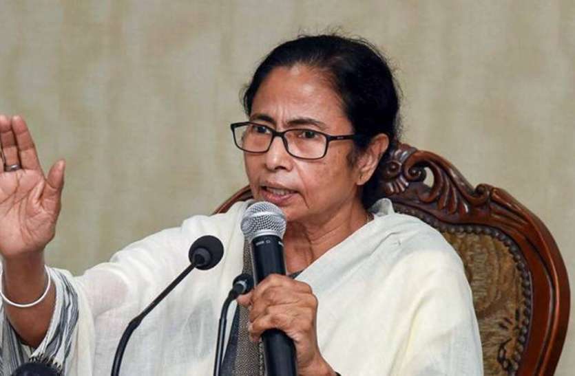 Mamta Banerji पश्चिम बंगालः ममता बनर्जी को झटका, विधायक घोषाल ने पार्टी के दो पदों से इस्तीफा
