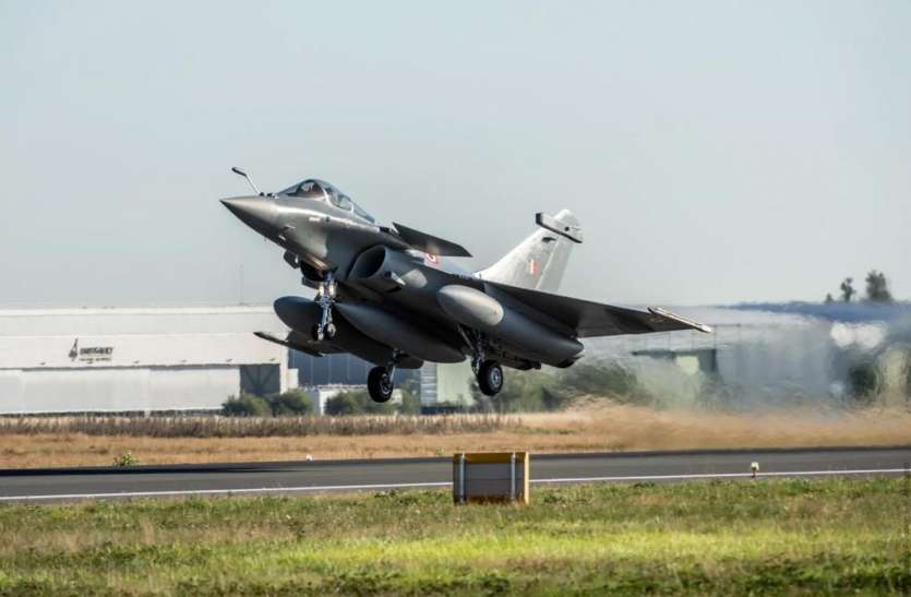 25 thousand viewers will see rafale thundering from Rajpath राजपथ से राफेल को गरजते हुए देखेंगे 25 हजार दर्शक, कुछ ऐसा होगा नजारा