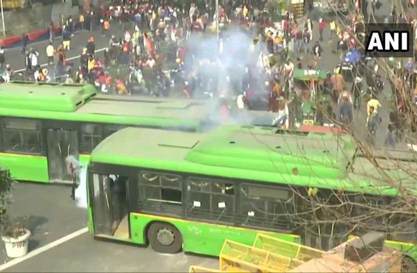 Farmers arrive near Parliamen 5 days before budget, police lathicharge बजट से 5 दिन पहले संसद के मुहाने पर पहुंचे किसान, पुलिस किसानों के बीच चल रहा संघर्ष