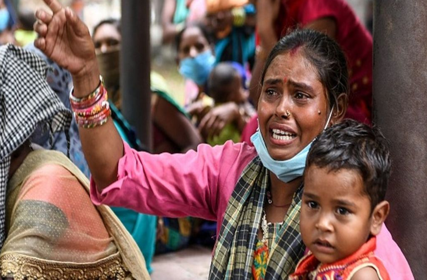 'लॉकडाउन' में अमीर और मालामाल, गरीब हुए कंगाल 'लॉकडाउन' में अमीर और ज्याद हुए मालामाल, गरीब हुए कंगाल