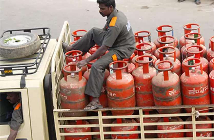 lpg.jpg खुशखबरी: एक फोन या Missed Call पर मिलेगा गैस कनेक्शन, जानिये पूरा प्रोसेस