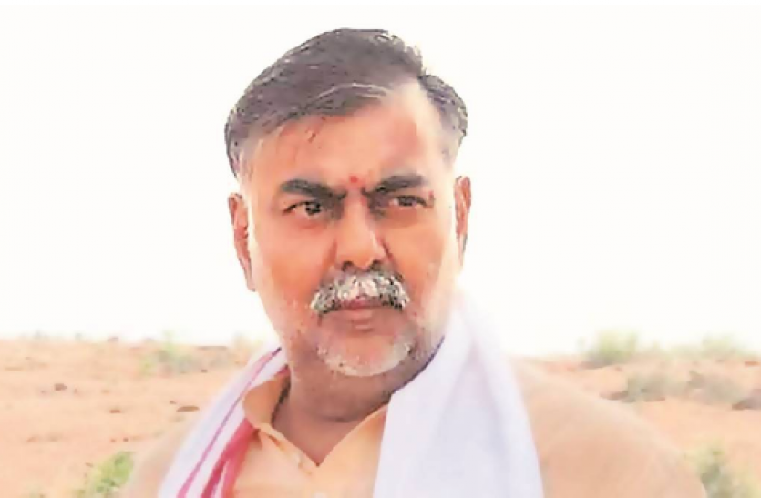 prahlad patel केंद्रीय संस्कृति मंत्री प्रहलाद पटेल पहुंचे लाल किला, ले रहे हैं नुकसान का जायजा