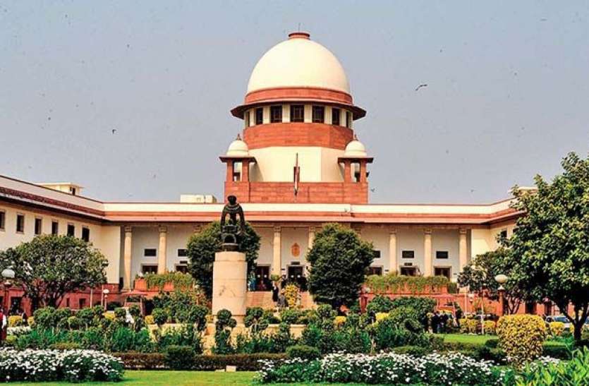Supreme Court Supreme Court पहुंचा लाल किले पर प्रदर्शनकारियों के झंडा फहराने का मामला, सीजेआई से की गई ये मांग