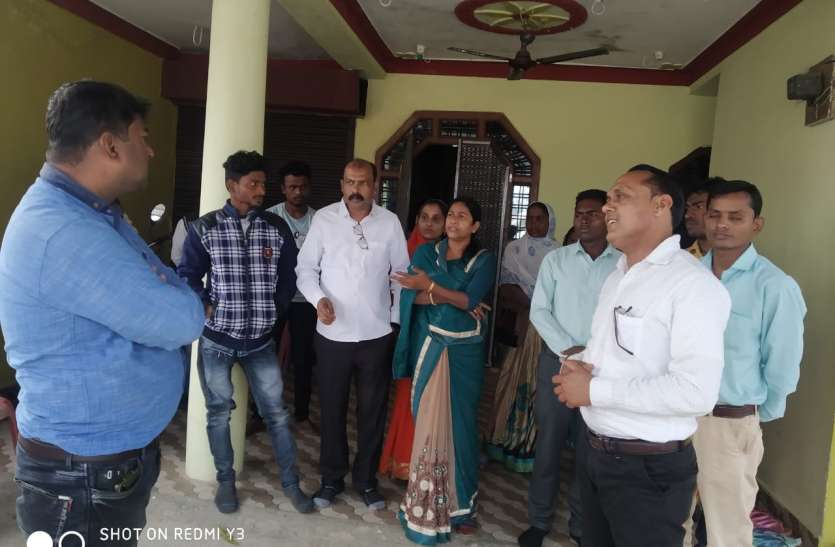 मप्र धार्मिक स्वतंत्रता अध्यादेश २०२० के तहत लालबर्रा थाने में ३ लोगों के विरुद्ध प्राथमिकी दर्ज मप्र धार्मिक स्वतंत्रता अध्यादेश २०२० के तहत लालबर्रा थाने में ३ लोगों के विरुद्ध प्राथमिकी दर्ज