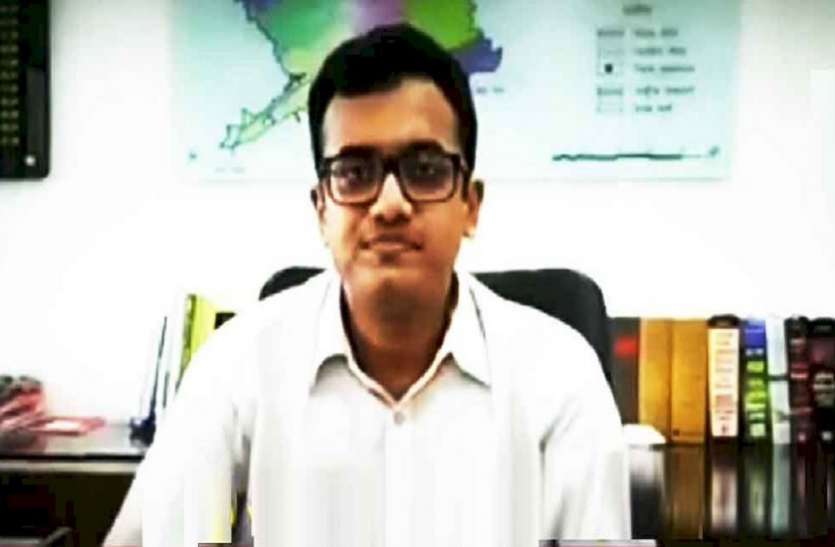 कलेक्टर सतना अजय कटेसरिया Collector Ajay Katesaria ने इस कंपनी पर लगाया 36 करोड़ से अधिक का जुर्माना