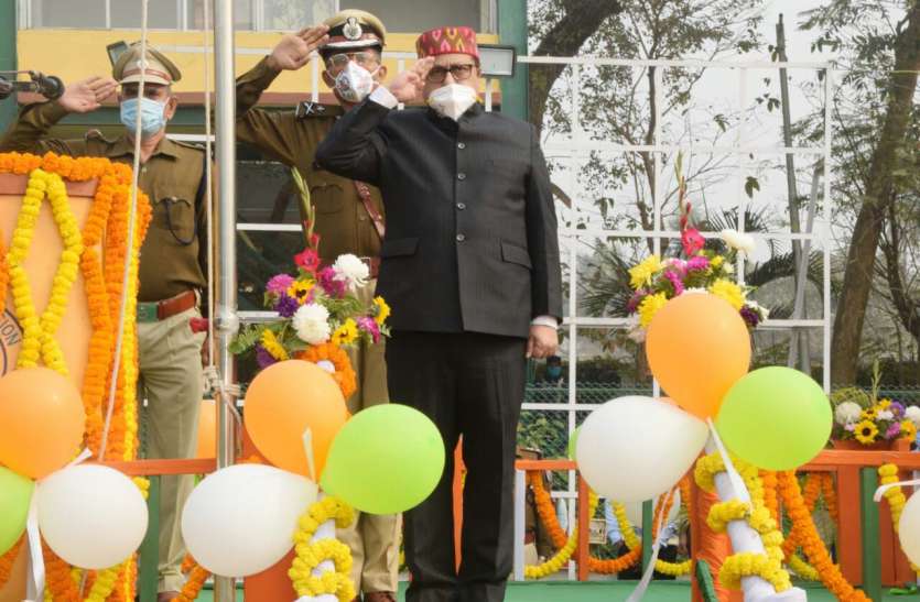 पूर्व रेलवे ने मनाया 72 वाँ गणतंत्र दिवस पूर्व रेलवे ने मनाया 72 वाँ गणतंत्र दिवस