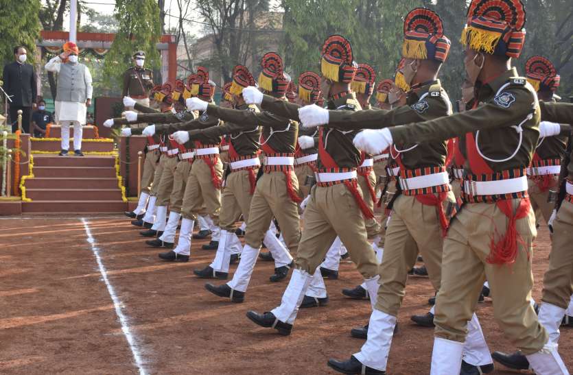 सर्वांगी विकास में पुरुषार्थ के लिए संकल्पबद्ध होने की आव्हान किया सर्वांगी विकास में पुरुषार्थ के लिए संकल्पबद्ध होने की आव्हान किया