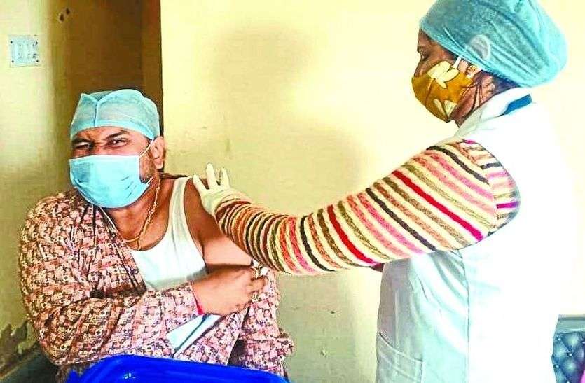 खुश खबर...महीनों बाद संक्रमित मात्र 2...रिकवरी दर 99 प्रतिशत खुश खबर...महीनों बाद संक्रमित मात्र 2...रिकवरी दर 99 प्रतिशत