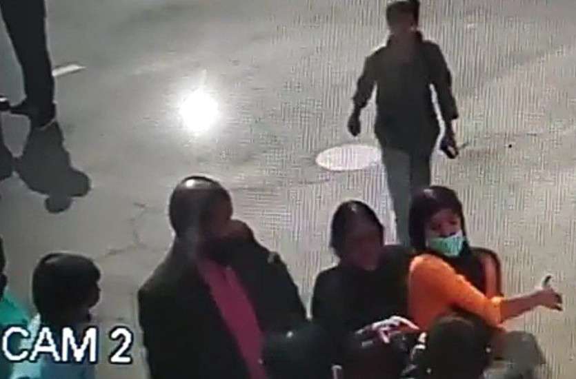 Breaking News: जिस युवा कांग्रेसी नेता की मां-बेटियों ने सर्किट हाउस में की थी पिटाई, उसने खाया जहर
