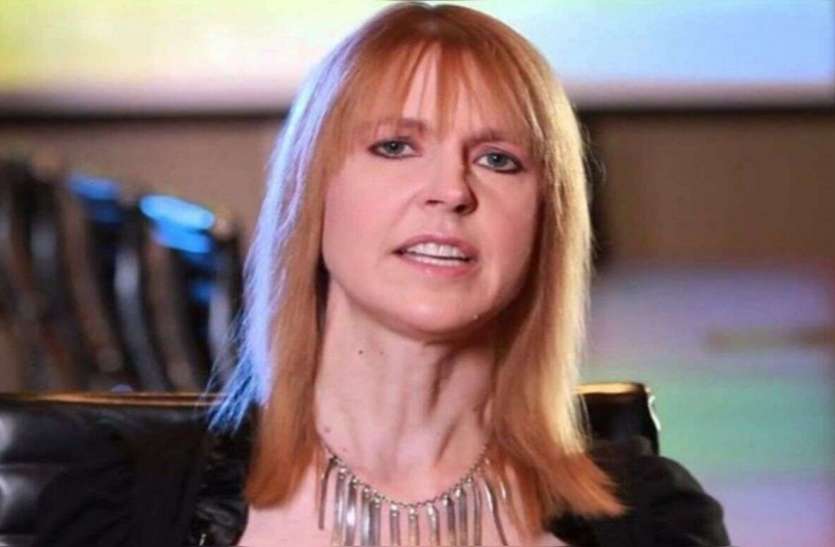 American Woman Eats Cat Food.jpg पैसा बचाने के लिये यह करोड़पति महिला करती है ऐसी काम,जानकर आप भी हो जाएंगे हैरान!