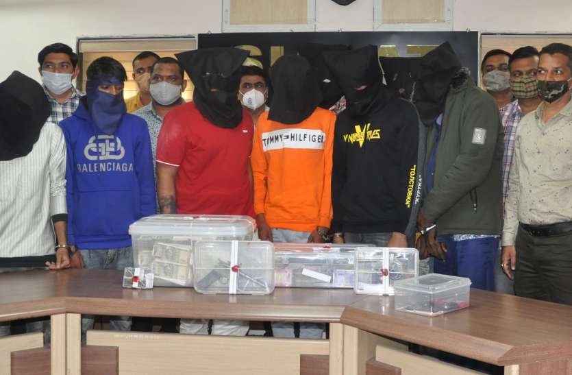 Kidnapping : आखिर कौन सा कारनामा किया पुलिस ने कि सरकार ने की एक लाख रुपए के ईनाम की घोषणा Kidnapping : आखिर कौन सा कारनामा किया पुलिस ने कि सरकार ने की एक लाख रुपए के ईनाम की घोषणा