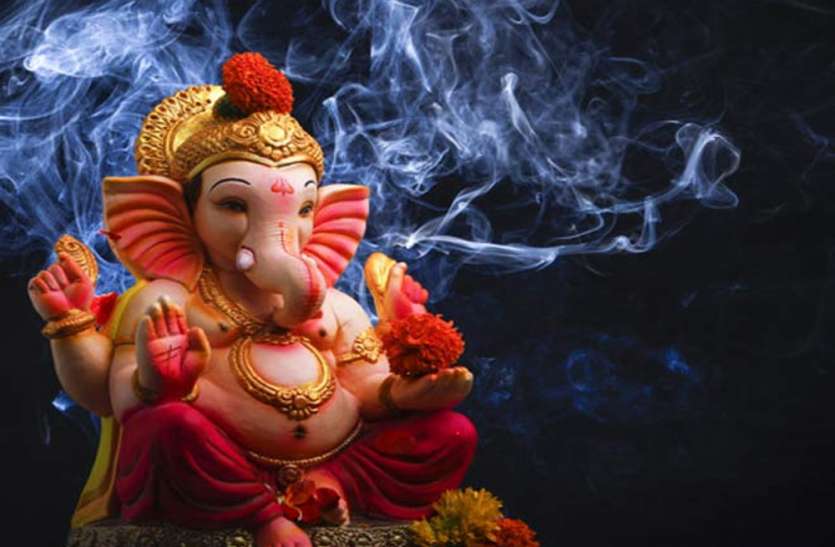 सकट व्रत में शोभन योग योग मिल रहा है। यह व्रत सर्वमंगलकारी है। संतान की लम्बी उम्र के सकट व्रत आज