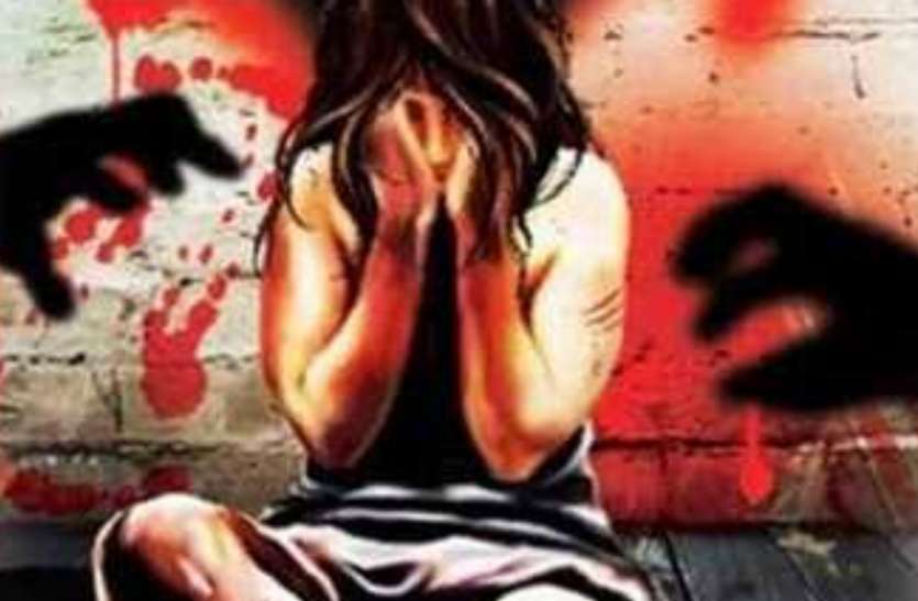 नाना चला जाता था ड्यूटी, पड़ोसी नाबालिग से करता था गंदा काम, अब... नाना चला जाता था ड्यूटी, पड़ोसी नाबालिग से करता था गंदा काम, अब...