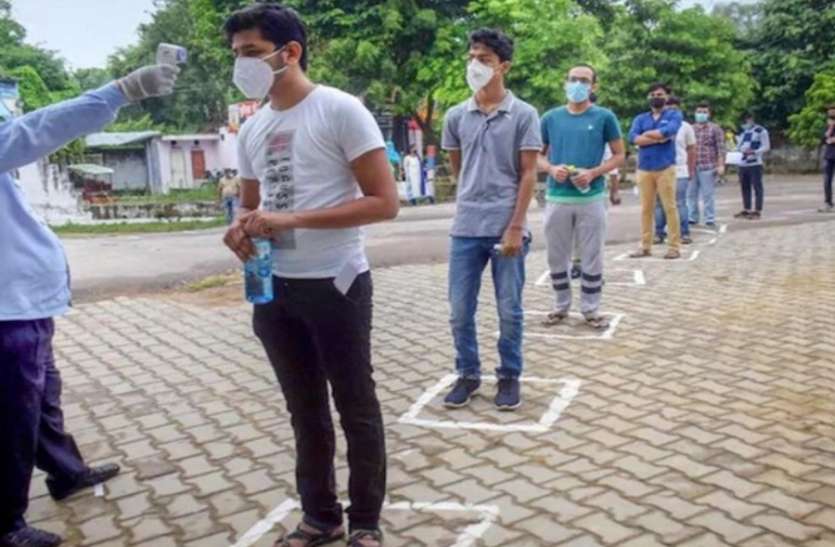 आरटीयू करवा रहा प्रदेश के 11 हजार विद्यार्थियों की मर्सी एक्जाम आरटीयू करवा रहा प्रदेश के 11 हजार विद्यार्थियों की मर्सी एक्जाम