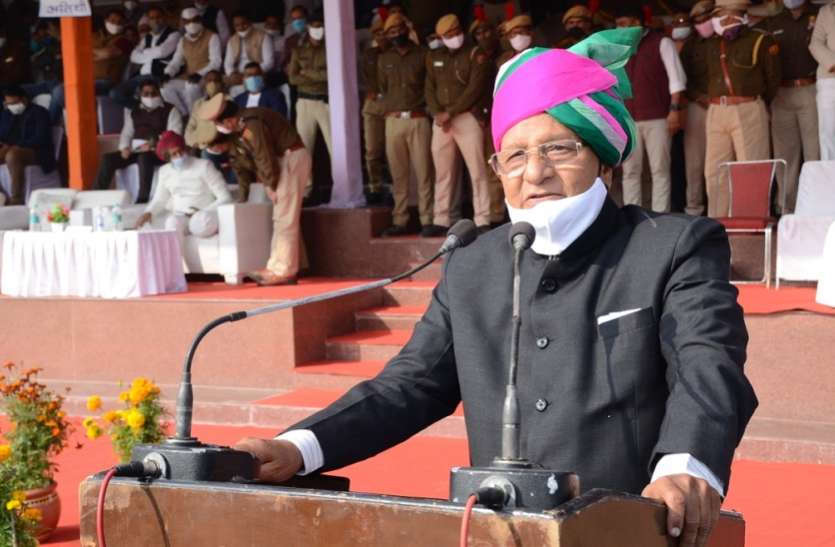 santi_d.jpg कोटा: यूडीएच मंत्री शांति धारीवाल के फैसले का विरोध