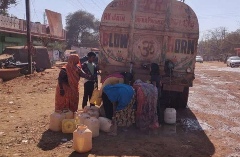 नहीं आई सिंध की सप्लाई, गंभीर हुआ जल संकट नहीं आई सिंध की सप्लाई, गंभीर हुआ जल संकट