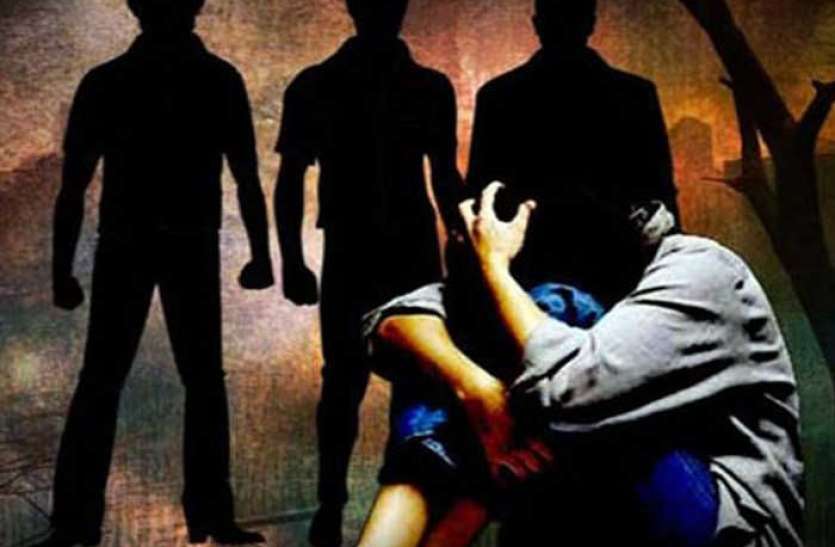 rape-1423231979_835x547.jpg शर्मनाक: किशोरी के साथ गांव के ही युवकों ने किया गैंगरेप, सरसों के खेत में ले जाकर की हैवानियत