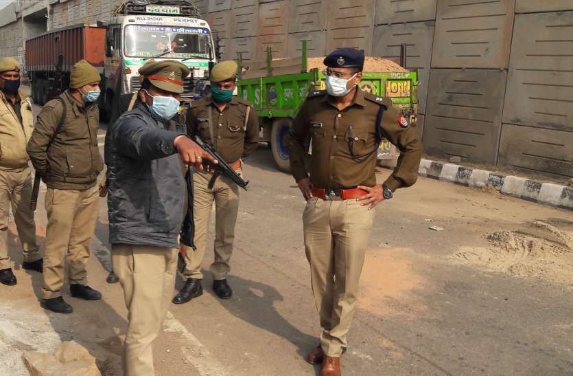 Grapple mafia and UP police encounter, two mafia injured in shooting बजरी माफियाओं और यूपी पुलिस में मुठभेड़,गोली लगने पर दो माफिया घायल