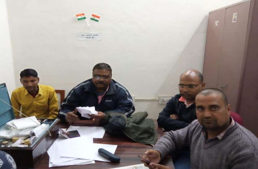 2.10 करोड़ का मुआवजा मिलेगा, एक लाख तो देने ही पड़ेंगे 2.10 करोड़ का मुआवजा मिलेगा, एक लाख तो देने ही पड़ेंगे