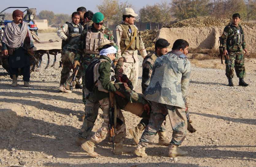 Afghanistan: 16 Soldiers Killed and Several Injured as Taliban Attack अफगानिस्तान: तालिबान ने घात लगाकर किया आतंकी हमला, 16 सैनिकों की मौत, 2 को बनाया बंधक