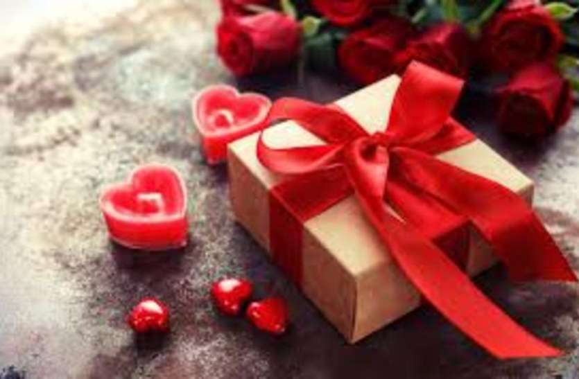 gift1.jpeg Valentine's Day: गर्लफ्रेंड के चक्कर में चोर बना आशिक, महंगे गिफ्ट देने के लिए की चोरियां