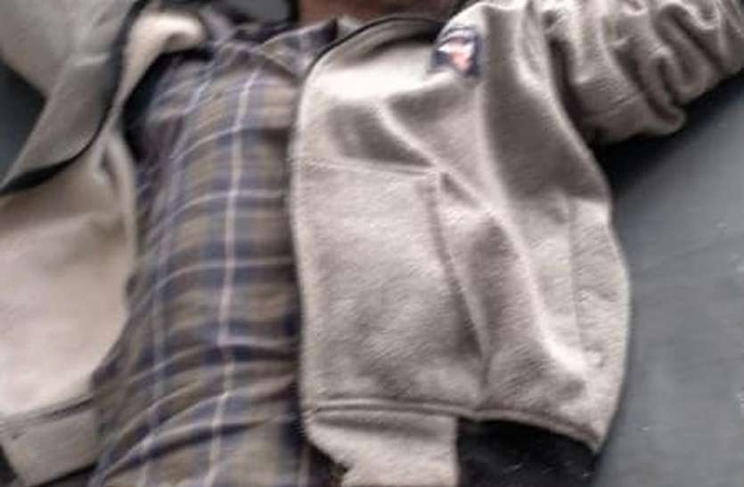 young man Injured पत्नी से झगडऩे के बाद छत से युवक ने लगा दी छलांग, फिर हुआ ये