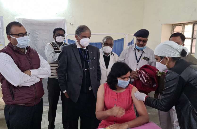 अब लगेंगे को-वैक्सीन के टीके, 245 वायल मिली अब लगेंगे को-वैक्सीन के टीके, 245 वायल मिली
