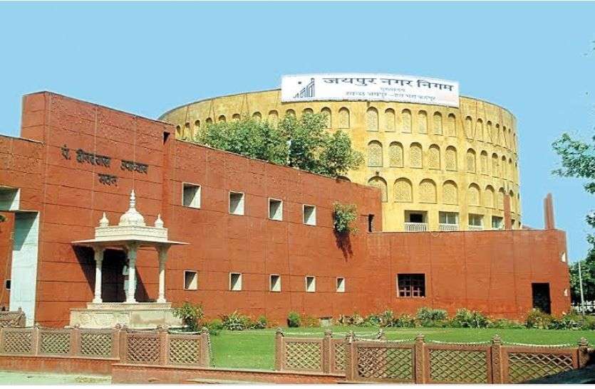खुद लेंगे उधारी, इनके 2 करोड़ माफ करने की तैयारी खुद लेंगे उधारी, इनके 2 करोड़ माफ करने की तैयारी