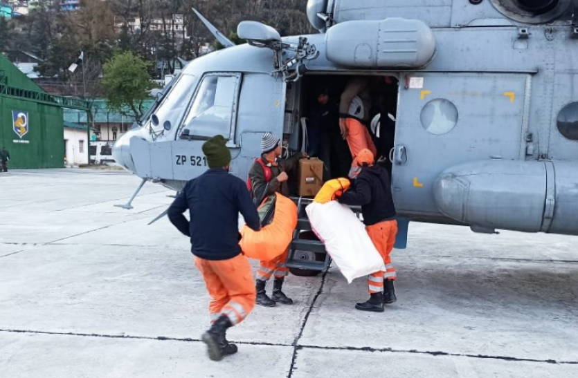 iaf helicopter Chamoli tragedy : देहरादून से जोशीमठ के लिए हवाई अभियान फिर शुरू, 14 की मौत