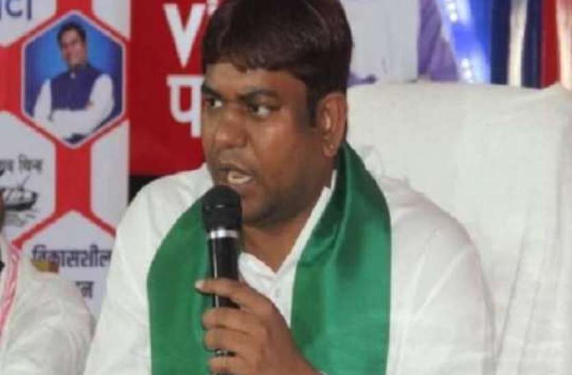 Mukesh Sahni बिहार में कैबिनेट विस्तार के बाद NDA में दरार! नाराज मुकेश साहनी अमित शाह से करेंगे मुलाकात