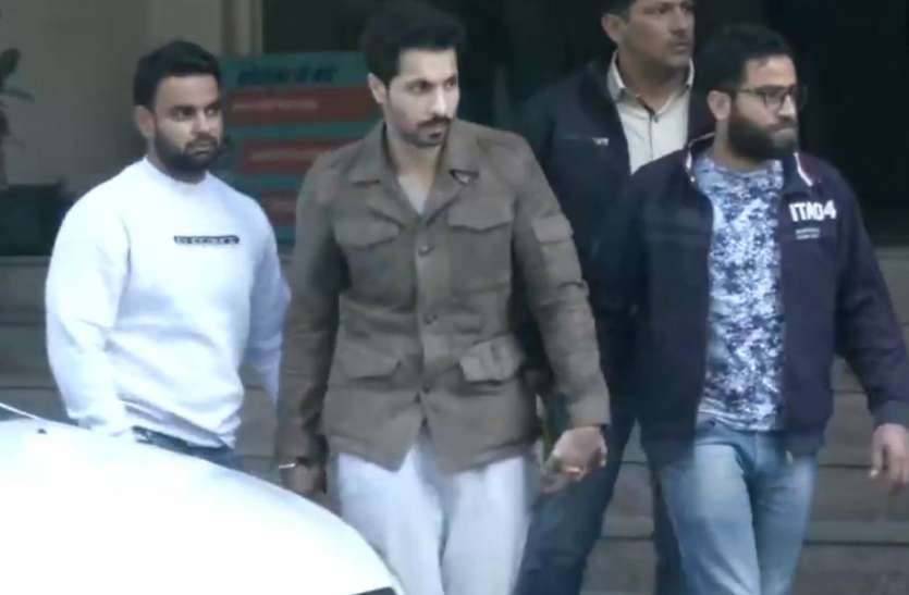 deep Sidhu दीप सिद्धू ने डर के चलते फेंक दिया था मोबाइल, इस इलाके में किराए पर कमरा लेकर रहा था